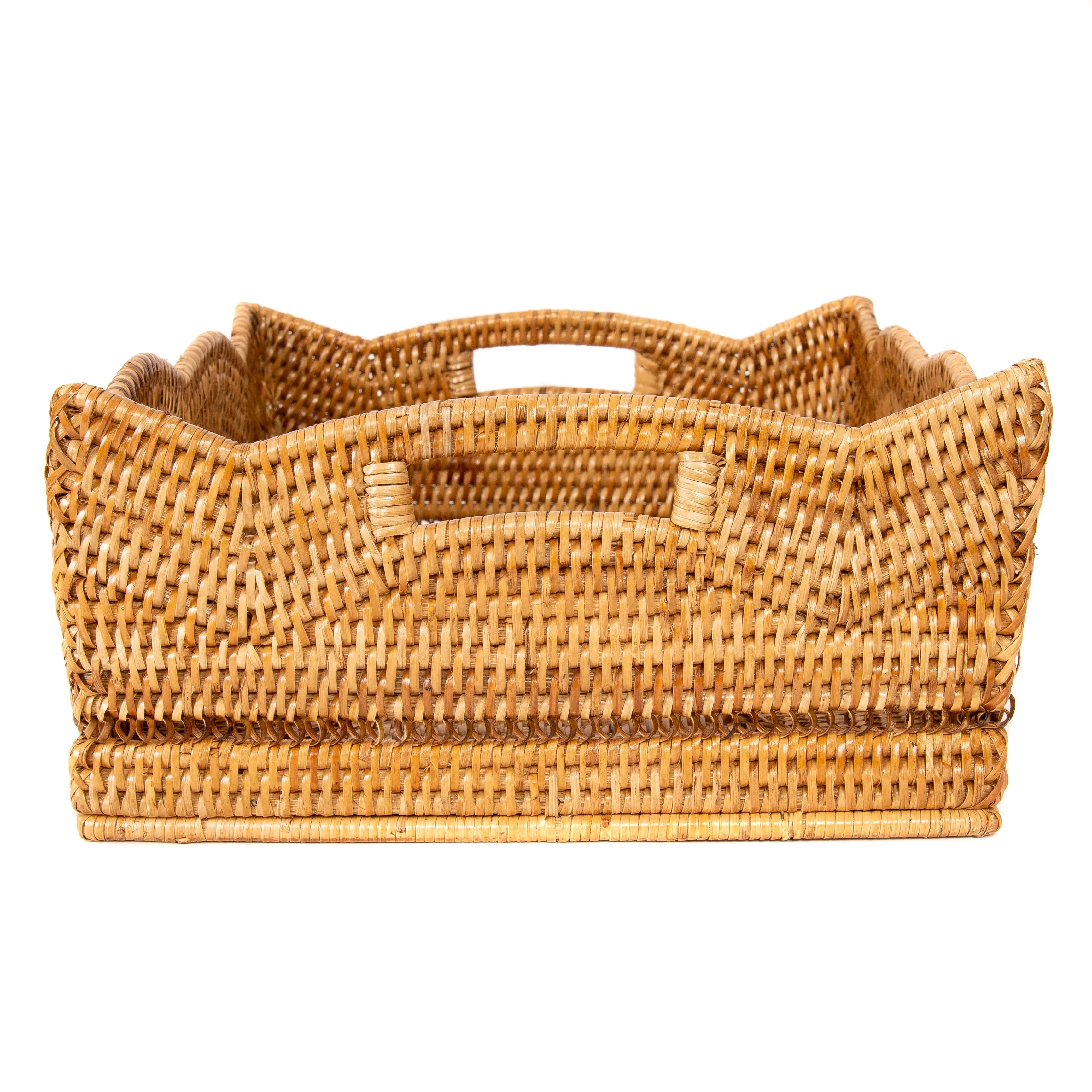 Scalloped Shelf Basket (Brown)