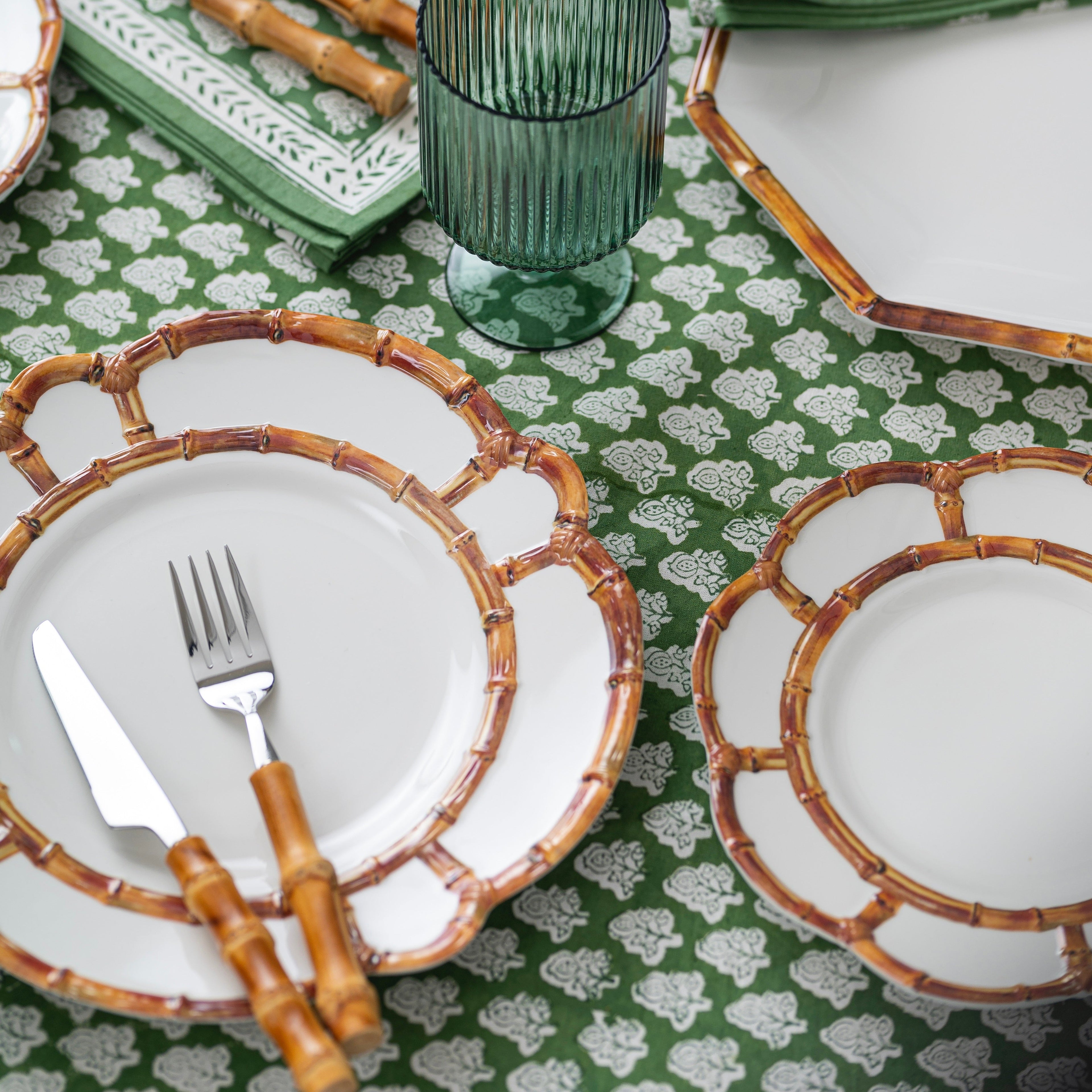Bamboo Trim Dinner Plate (Set of 4)
